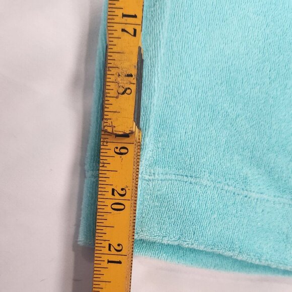 Land's End Blue Pants/Sweat Suit
Lot G - Picture 5 of 11